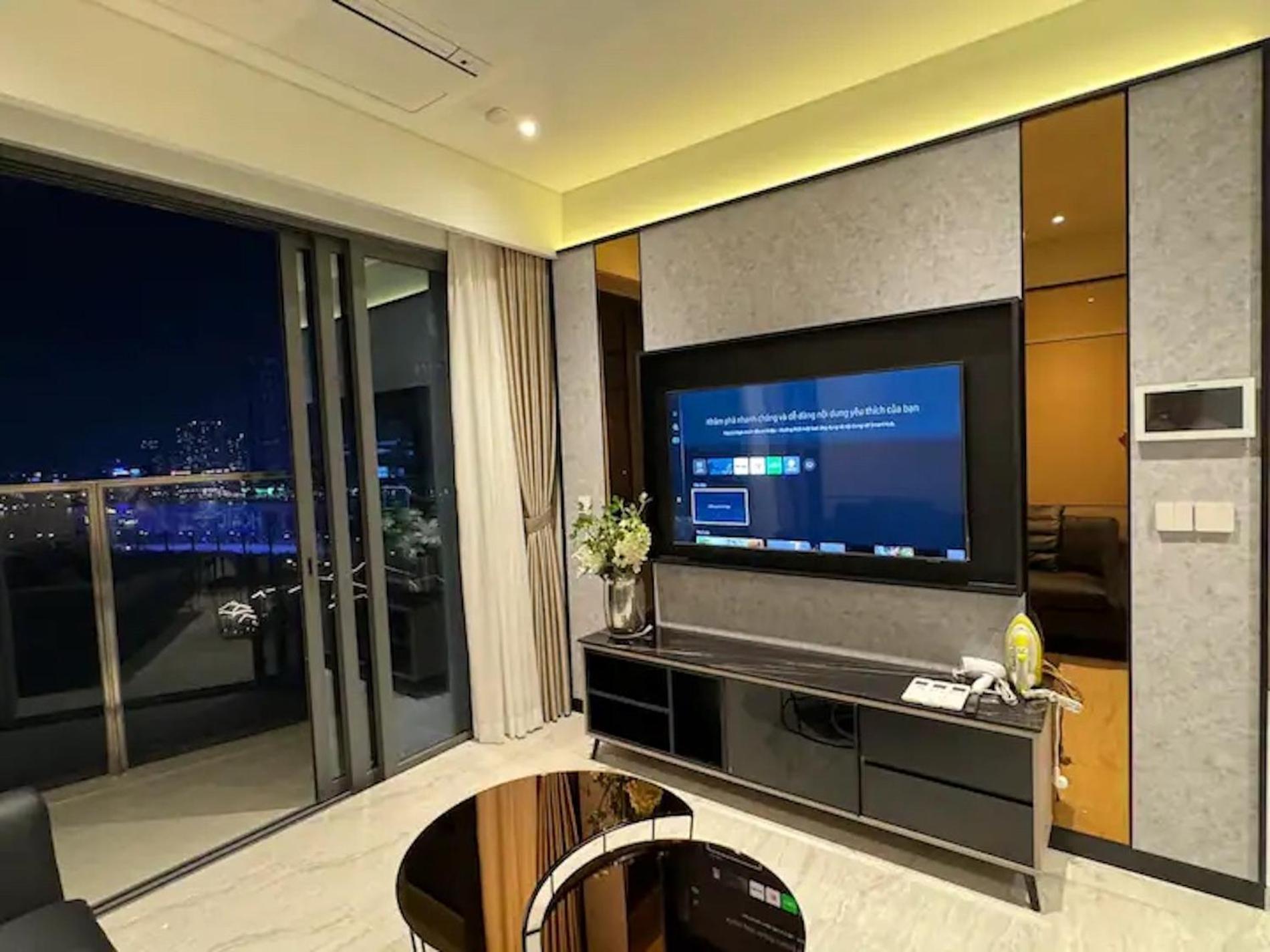 The Metropole -Complex "Opera, Crest, Galleria " -Free Pool-Gym-Sauna Room-Yoga Room Ho Chi Minh-stad Buitenkant foto