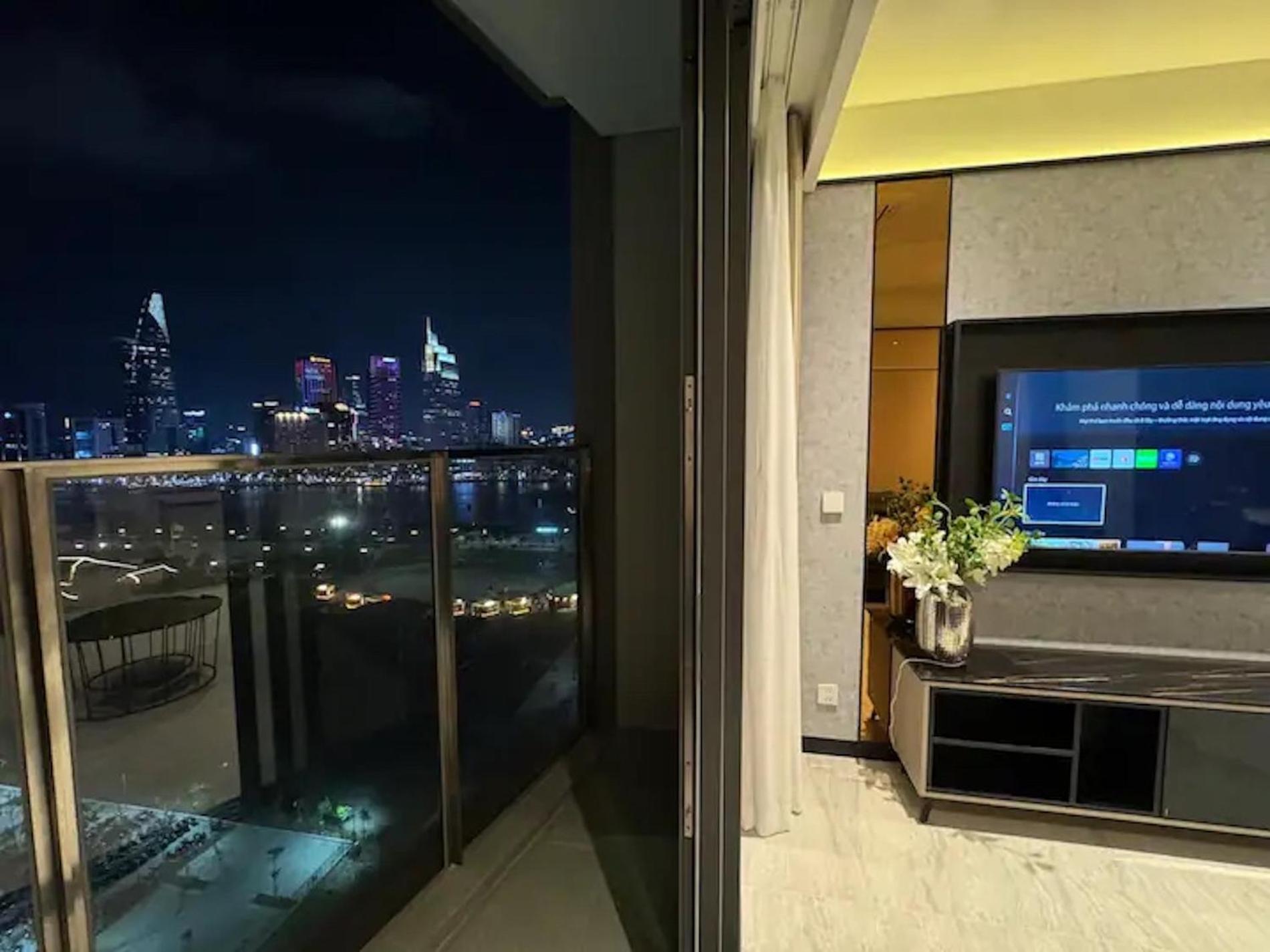 The Metropole -Complex "Opera, Crest, Galleria " -Free Pool-Gym-Sauna Room-Yoga Room Ho Chi Minh-stad Buitenkant foto